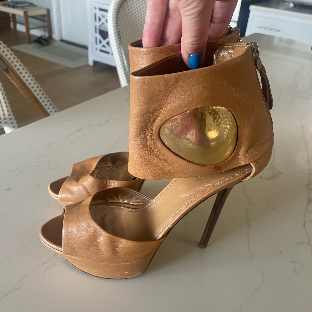 Sergio Rossi Tan Leather six inch heels with platform
